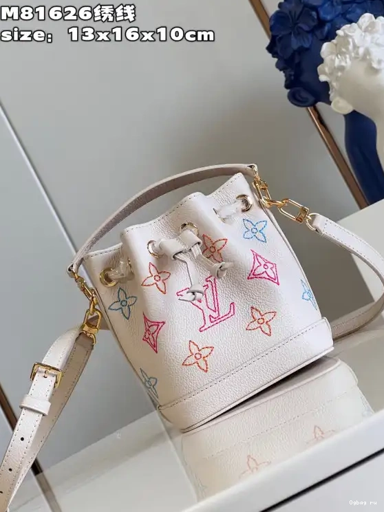 NANO LOUIS NOÉ VUITTON 0523
